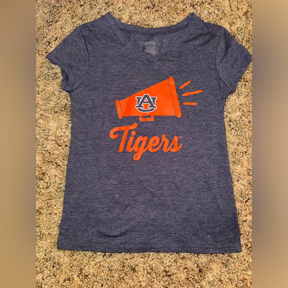 Auburn Tigers girls short sleeve shirt medium